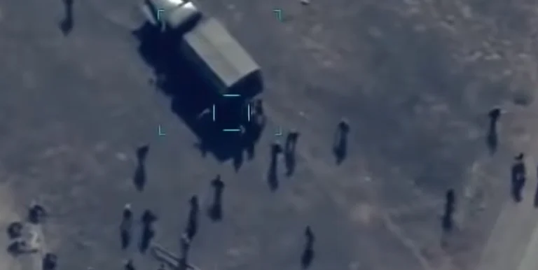 War view: Drone monitors, then she stands, this is how the Armenian Army is attacked, perhaps by Turks