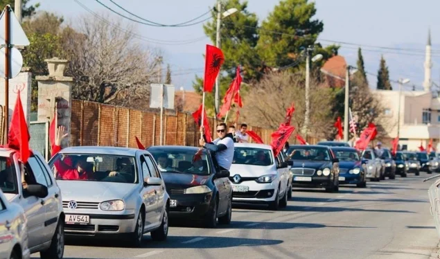Montenegro adotta la legge sui simboli nazionali
