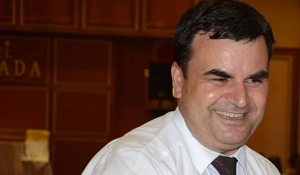 Qui est Naim Qeyla qui a été élu ombudsman aujourd'hui?