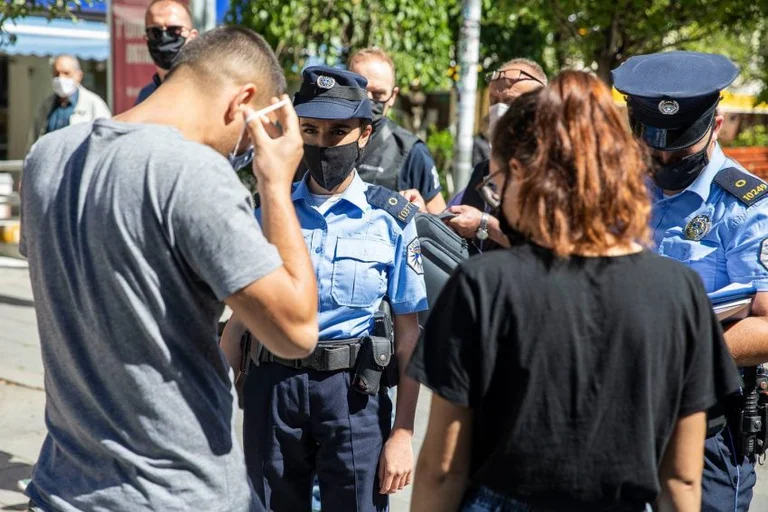 Qytetari nga Podujeva nuk respekton masën e vet-izolimit