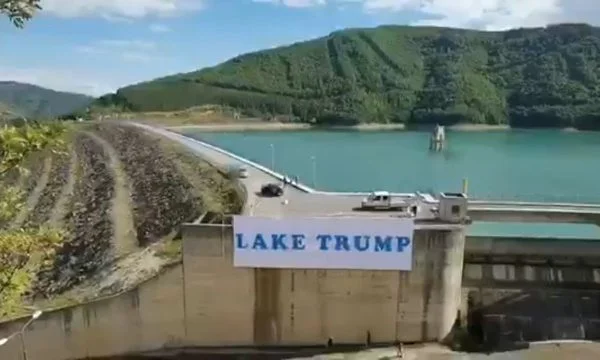 Vuciq sagt die Idee für die “Trump Bay” war der Kosovo Serben: Sie lieben Trump