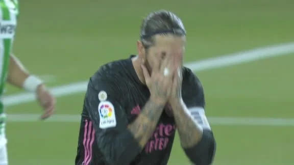 Il Real Madrid è scioccato da Betis, prende due gol in due minuti