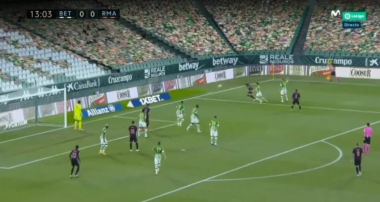 Venemma assist Valverde marks, Real in the upper hand