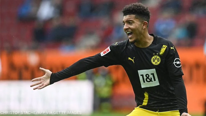 Augsburg shocks Dortmund, yellows lose three points