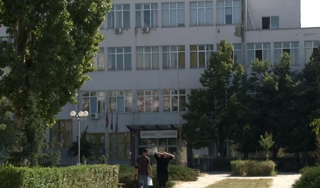 academic year for first-year students could begin on October 15th