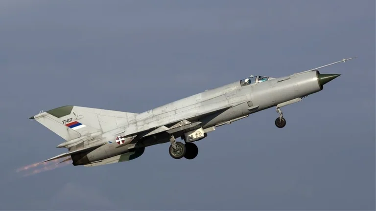 El avión que se estrelló hoy fue del ejército serbio