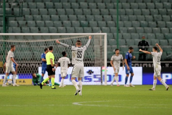 Light is welcomed by Europe's Leangue Dream: Legia semi-final structures