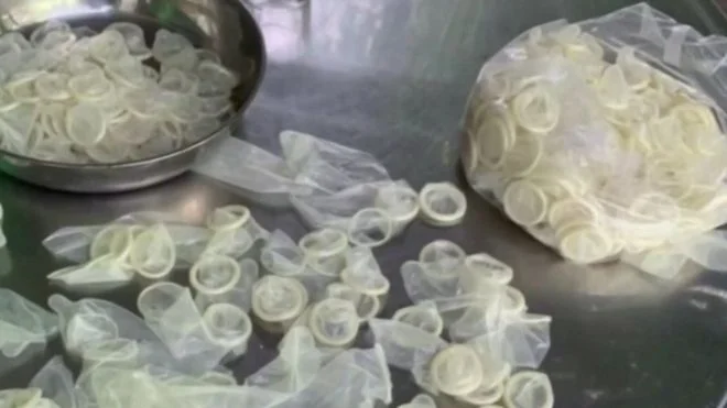 Vietnam: Police seize 320 000 used condoms that someone washed and sold to customers