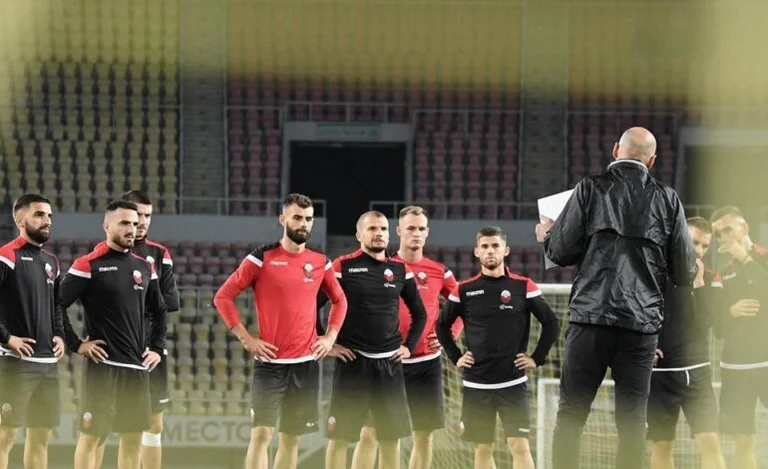 Tetovo's scene tonight against Mourinho's Tottenham: Official formations