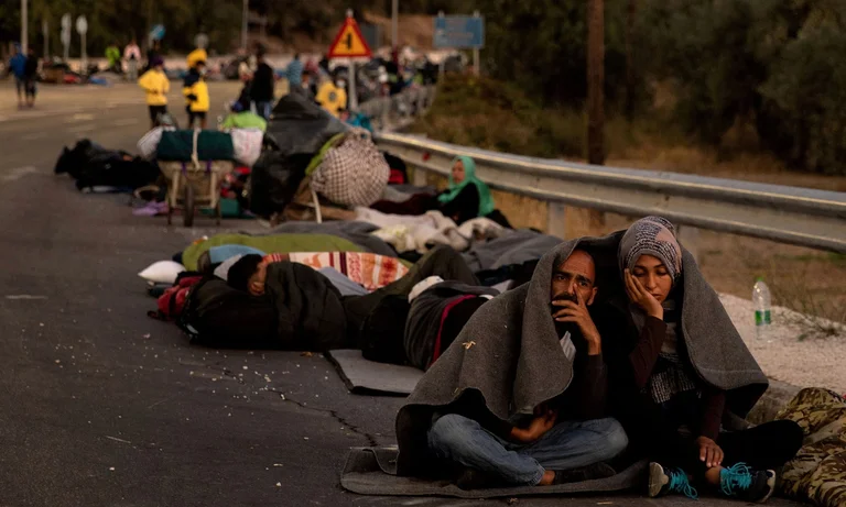 L'UE solleva l'obbligo per gli Stati membri di accettare gli immigrati: Ora li adoro con 10.000 euro per gli immigrati