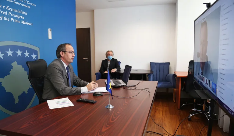 Hoti annonce des ambassadeurs pour le Kosovo- Serbie