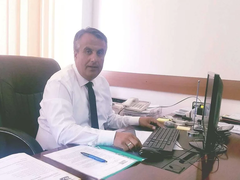 The Constitution refutes Eem Arifi's complaint
