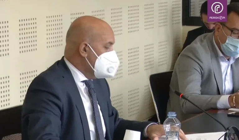 El ex Secretario de Salud admite: No he tenido ninguna tarea concreta durante la pandemia.