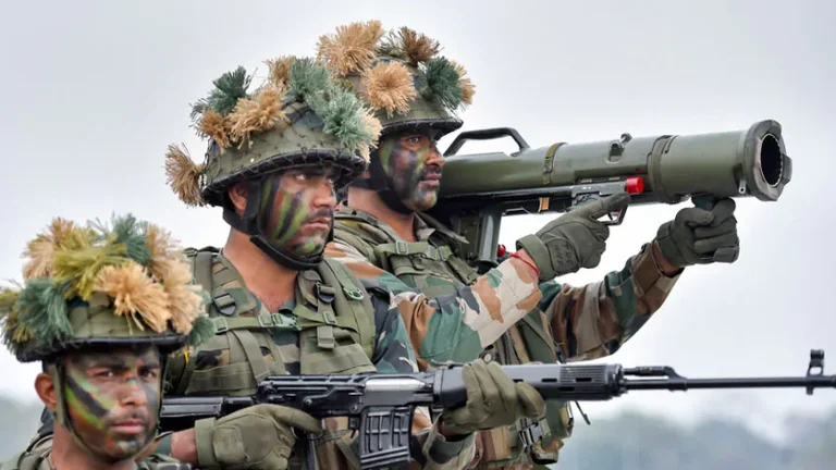 Security expert: Greece has 12,000 soldiers of Albanian origin inside it