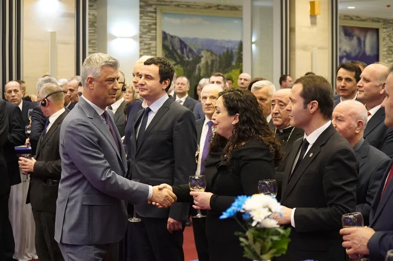 Vjosa Osmani: Thaci Potrei votare per