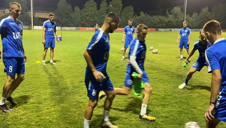 Brutte notizie per Light, capitano del club ferito