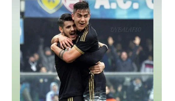 La dibala da la bienvenida a Morata con un mensaje especial