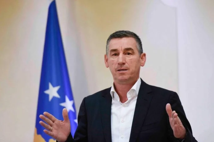 ​Veseli uron popullin amerikan: Përjetësisht mirënjohës për gjithë atë që bëtë për ne