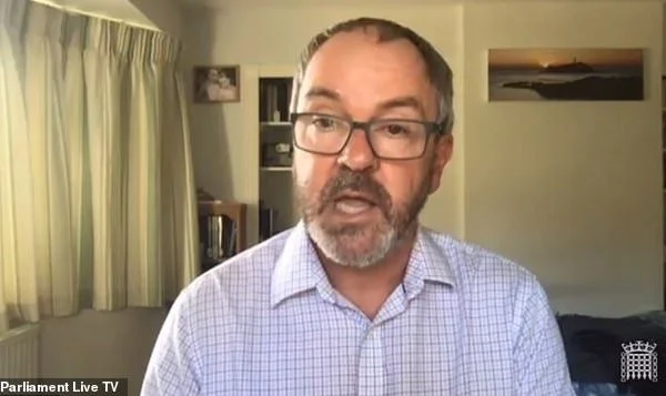 Professore di Oxford: Non terrorizzare le persone, non ogni tosse e temperatura è Coddy.