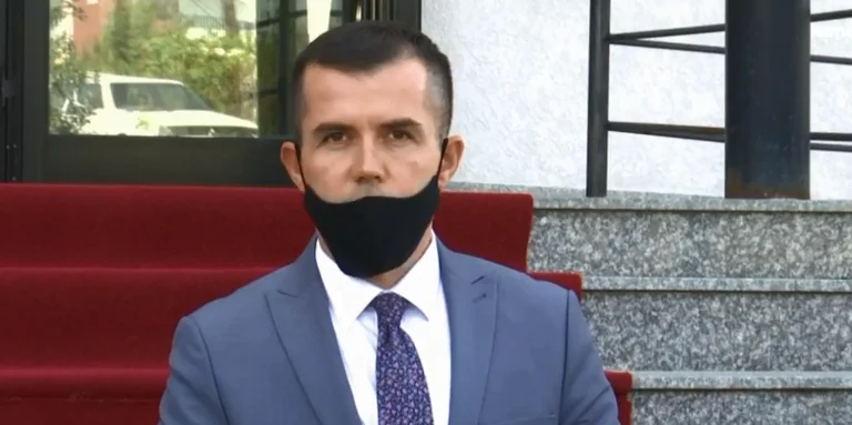 12 policë të lidhur me krimin u arrestuan mbrëmë në Karaçevë, mes tyre shqiptarë e serbë