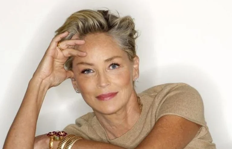 Sharon Stone, 62 vjeç : Njerëzit ende duan gjinjtë e mi