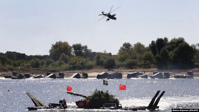 Kina mban stërvitje ushtarake derisa i dërguari i SHBA-së viziton Tajvanin