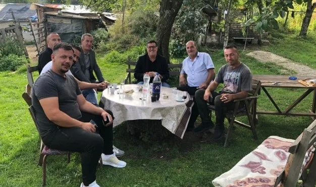 ​Lutfi Haziri viziton ‘heronjtë e kufirit’ në Stançiq