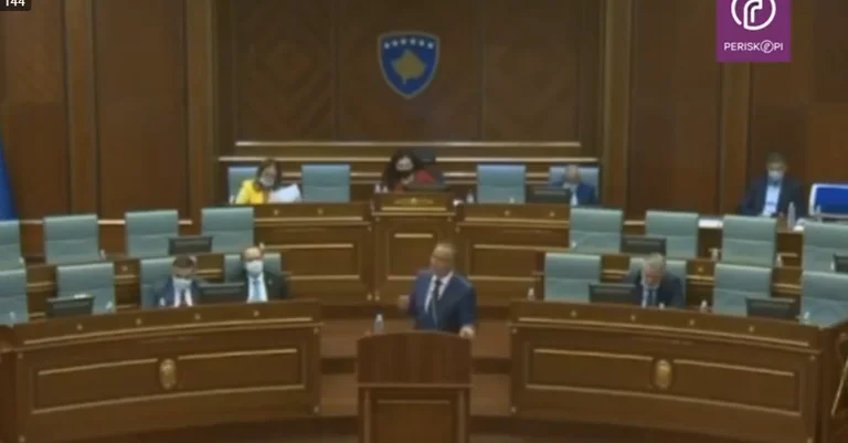 Hamza pyet Hotin: 1 miliardët nga marrëveshja, a janë grant, donacion apo kredi që duhet ta kthejmë?