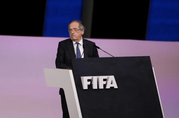 FIFA jep alarmin, kjo është humbja marramendëse nga covid-19