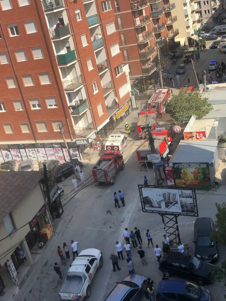Çka po ndodh te Mati1 në Prishtinë, mbushet vendi policë, zjarrfikës e ambulanca