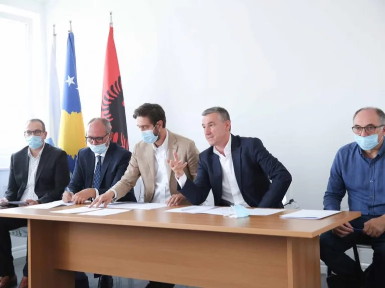 Situata politike në vend, Veseli takoi kryetarët e degëve të PDK-së