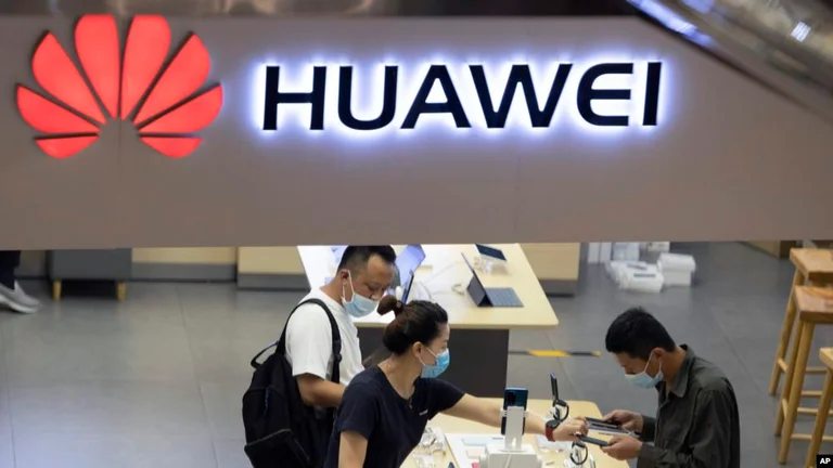 Gjigandi kinez, Huawei në rrezik përballë sanksioneve amerikane