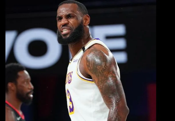 Lakers destroy Houston, advance in the Western conference final