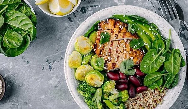 Alimentos naturales que te ayudan a conseguir un mejor estado de ánimo