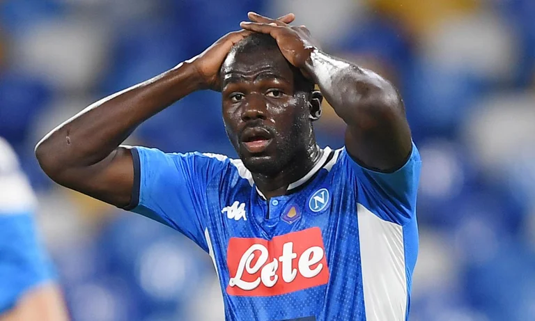 Ils ont pris le permis de conduire sans donner le test du tout: Koulibaly, Ghoulam et Calleyon sont impliqués dans le scandale
