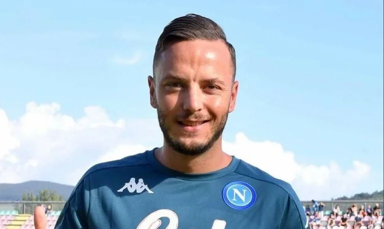 The launcher for Naples on the friendly against Peskaras