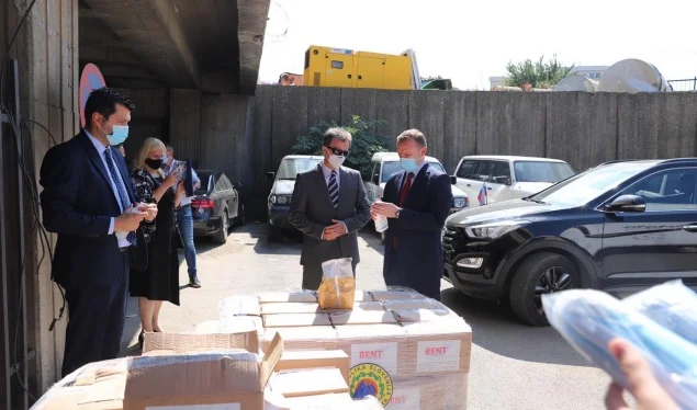 Le Kosovo accepte de la Slovénie un don avec du matériel médical