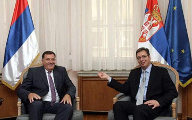 Vuciq hoy en Belgrado se reúne con Dodik