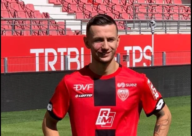 Dies sind Bersant Celines ersten Worte als Dijon Spieler.