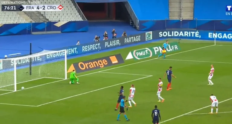 Giroud fa buona notte per la Croazia che ha combattuto duramente