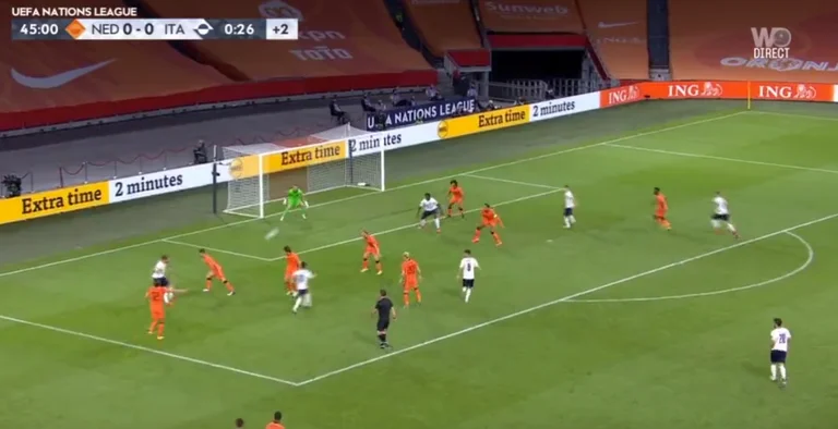 Italia sacude Holanda en el tiempo extra de la primera parte: Barella se inclina sobre Van Diak