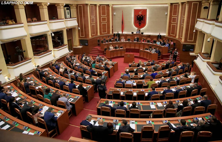 Zgjedhjet parlamentare në Shqipëri do të mbahen më 25 prill 2021