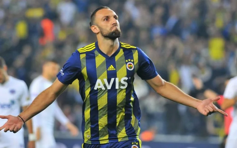 Zbulohet paga marramendëse e Vedat Muriqit tek Lazio