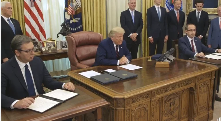 Deklarata e plotë e Trump: Pas një historie të gjatë tragjike, Kosova e Serbia pajtohen për bashkëpunim ekonomik