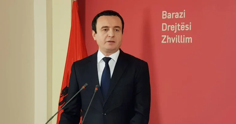 Kryeministri Kurti asnjë fjalë për vdekjen e 26 vjeçarit te Konviktet: Komenton vendimet e Gjykatës Kushtetuese