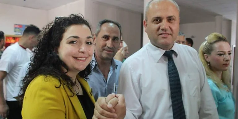 Deputeti i LDK-së që përkrah Vjosa Osmanin e lë befasi votën për Qeverinë Hoti: Nesër e kuptoni