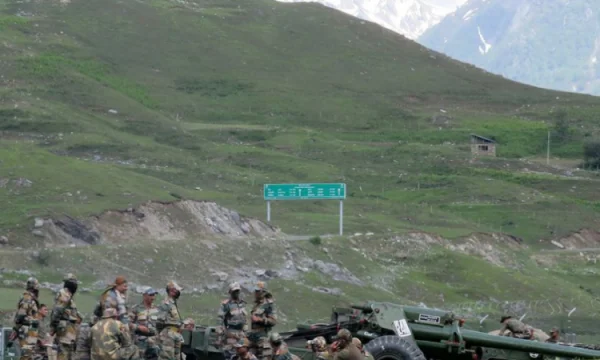 After being stoned, other clashes at the border between India and China
