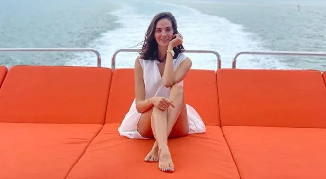Emina: Jam krenare që jam shqiptare dhe askush nuk mund ta largojë atë nga unë