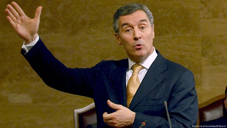 Anzahl der Boxen in Montenegro, Djukanovic führt