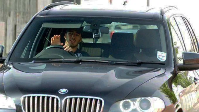 Mess doesn't show up at the Suarez exercise this time alone in the car.